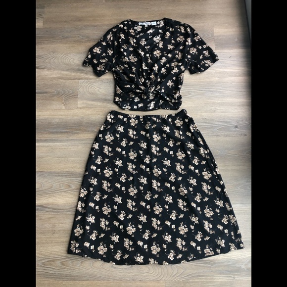 croft & barrow Other - Vintage 90s Floral Blouse & Skirt Set Size Medium